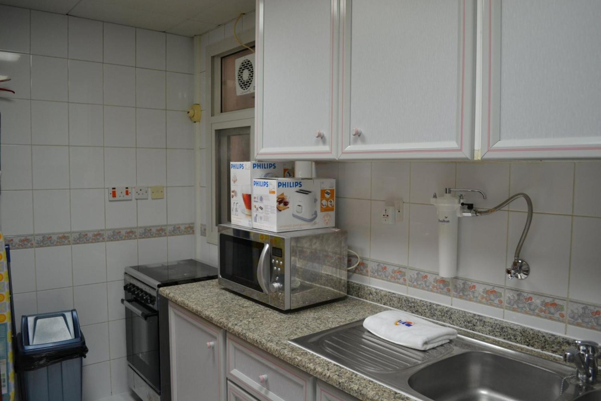 Abu Dhabi Plaza Hotel Apartments Bagian luar foto