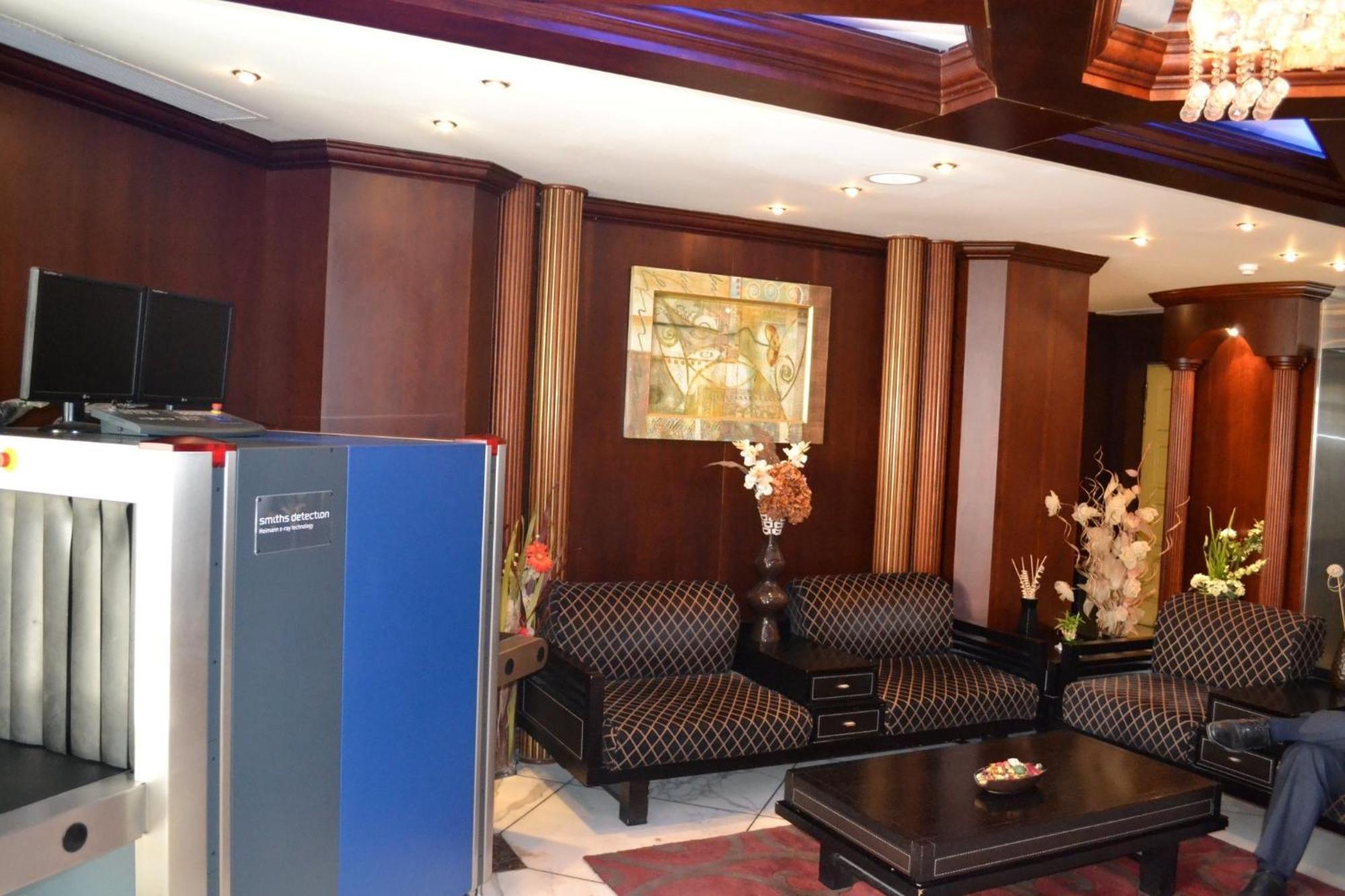 Abu Dhabi Plaza Hotel Apartments Bagian luar foto