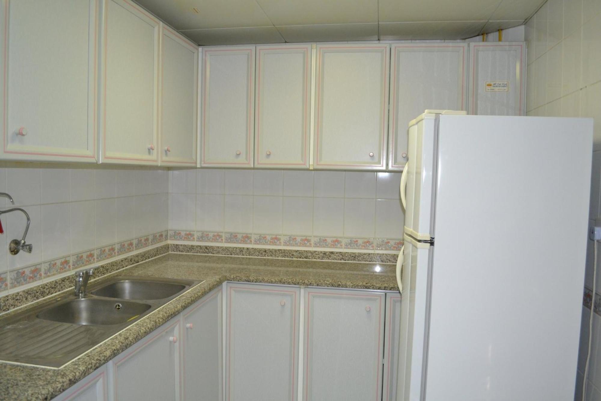 Abu Dhabi Plaza Hotel Apartments Bagian luar foto