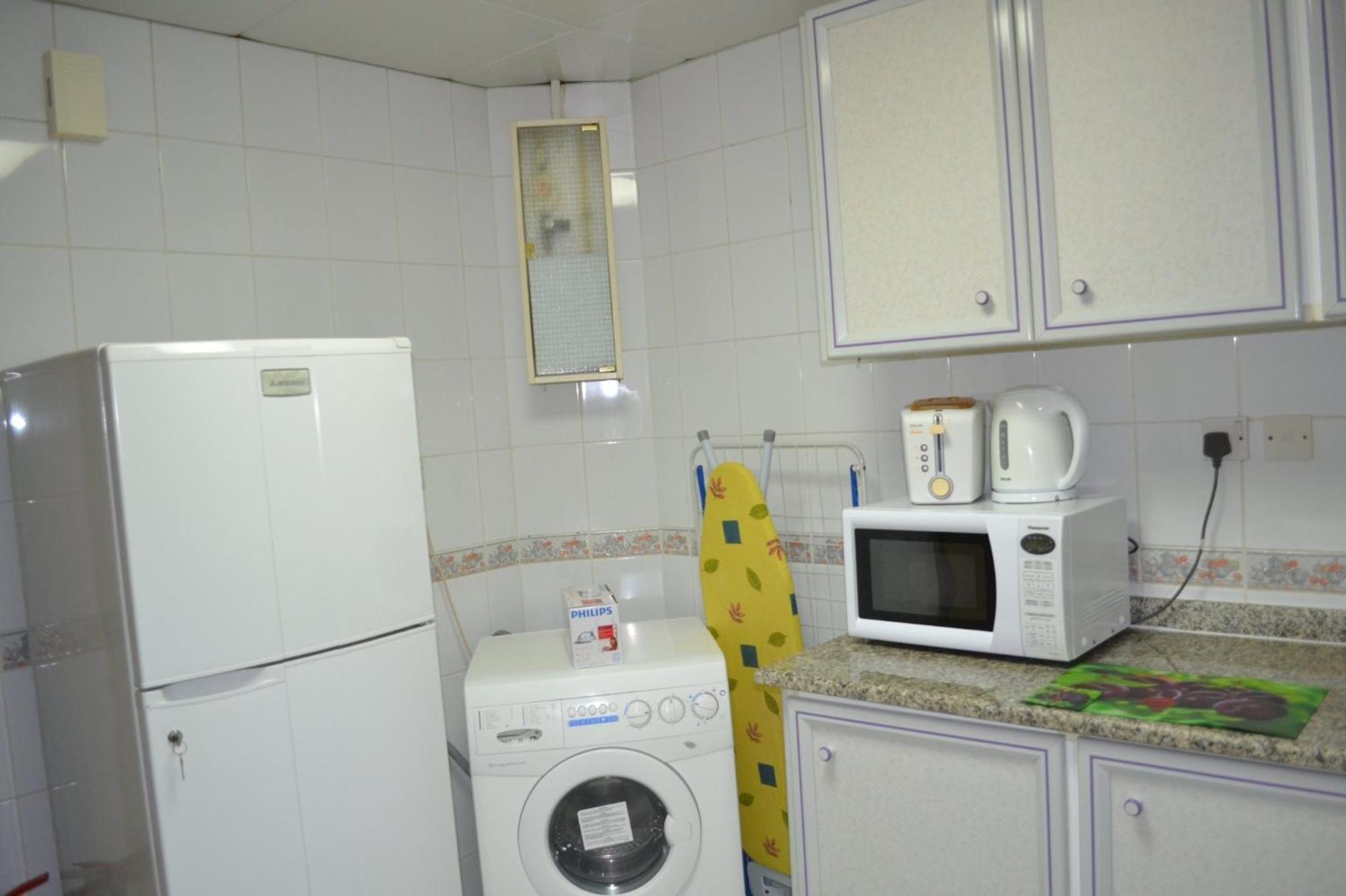 Abu Dhabi Plaza Hotel Apartments Bagian luar foto