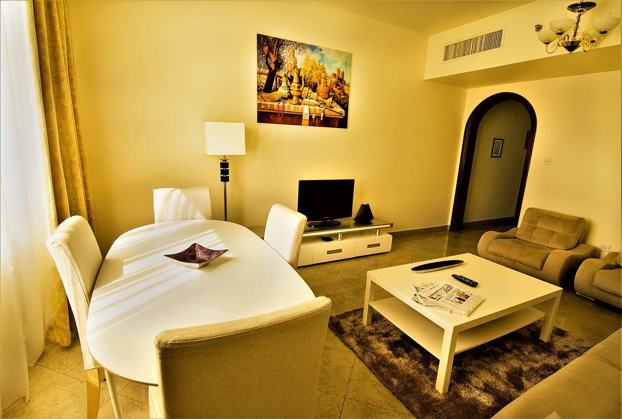 Abu Dhabi Plaza Hotel Apartments Bagian luar foto
